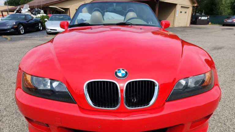Pick of the Day: 1998 BMW Z3 Roadster