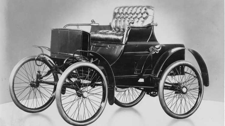 Today in Automotive History: The First Packard Engine