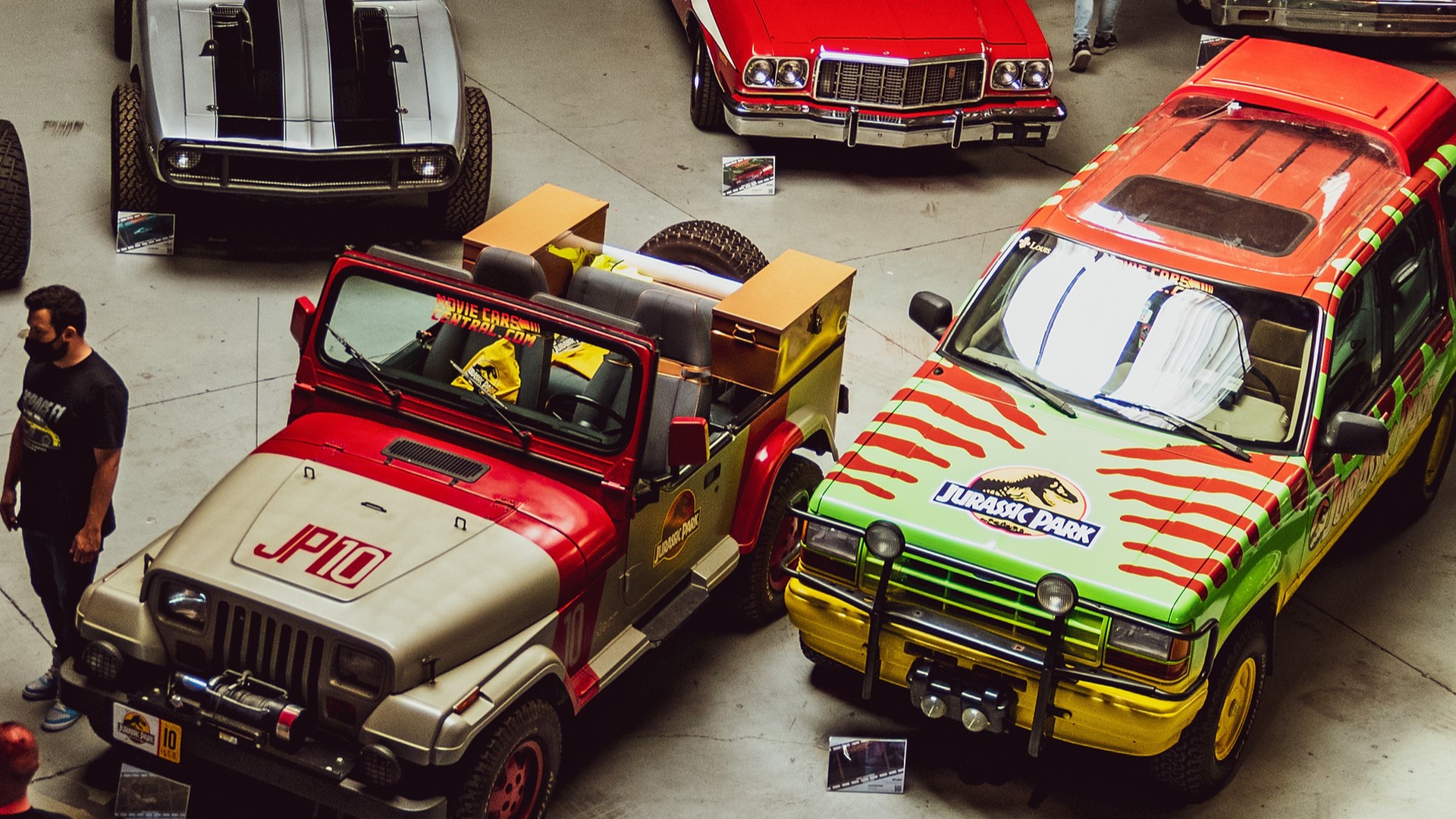 Un collectionneur français construit une flotte de voitures de cinéma que vous pourrez conduire