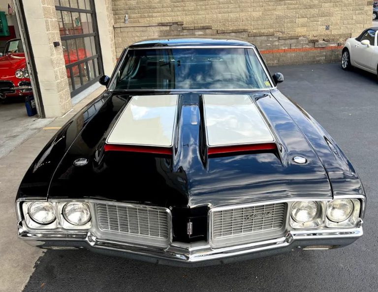 Pick of the Day: 1970 Oldsmobile Cutlass S W31
