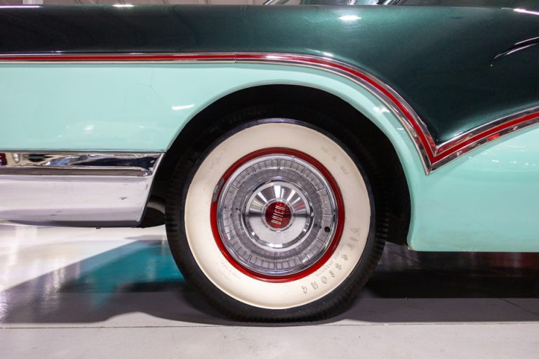 AutoHunter Spotlight: 1957 Buick Special Two-Door Sedan
