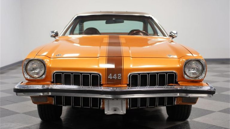 Pick of the Day: 1973 Oldsmobile 4-4-2