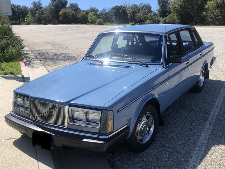 Pick of the Day: 1984 Volvo 240