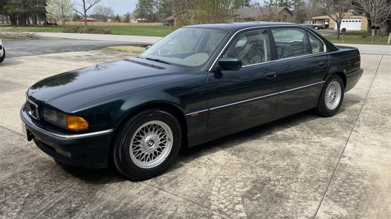 Pick of the Day: 1998 BMW 740iL