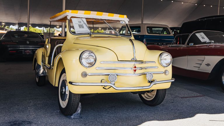 Interesting Finds: 1961 Renault 4CV Resort Special